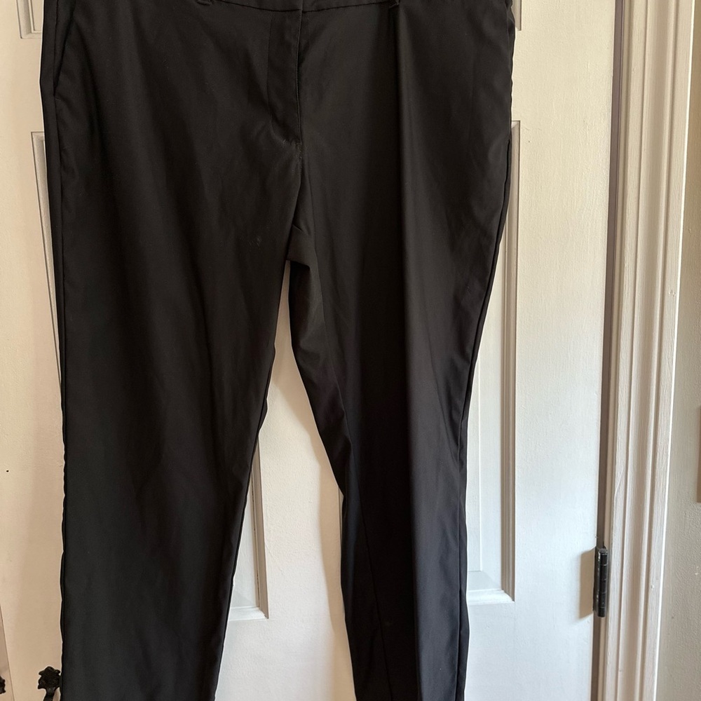 Nike Dri-FIT Black Golf Pants - Picture 3 of 3